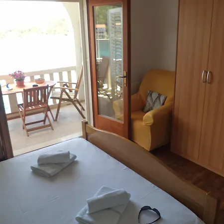 Appartement By The Sea Zaklopatica, - 8346 *