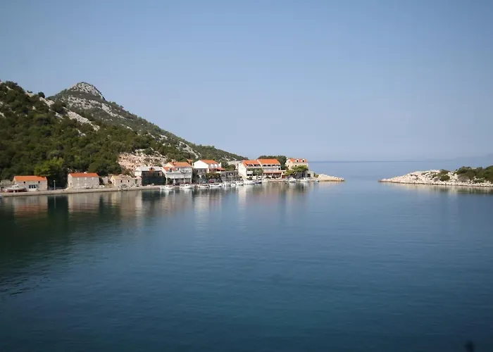 Appartement By The Sea Zaklopatica, - 8346 *