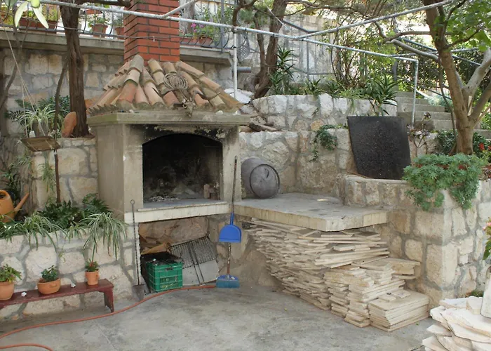 Appartement By The Sea Zaklopatica, - 8346
