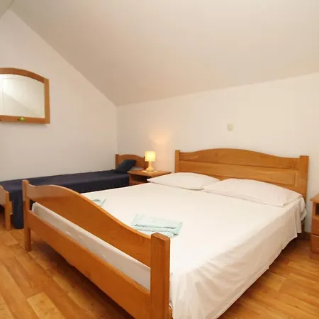 By The Sea Zaklopatica, - 8346 * Lastovo