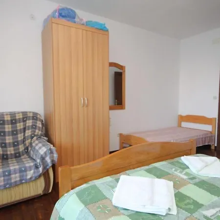 By The Sea Zaklopatica, - 8346 * Lastovo