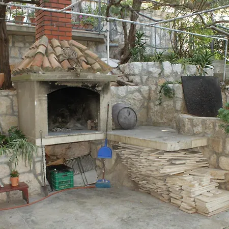 Appartement By The Sea Zaklopatica, - 8346